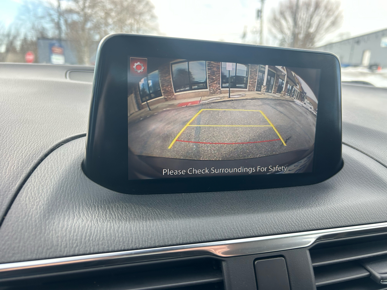 Mazda Mazda3 4-Door Grand Touring Auto 2017