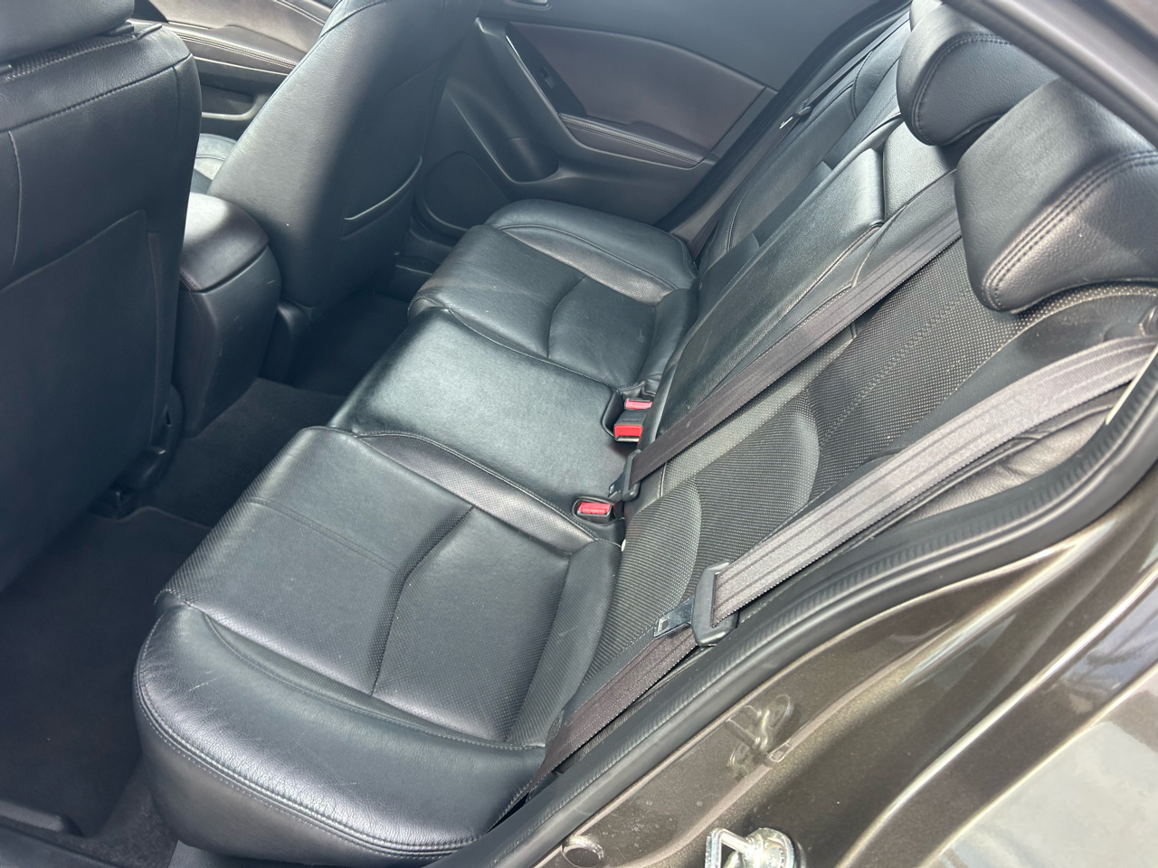 Mazda Mazda3 4-Door Grand Touring Auto 2017