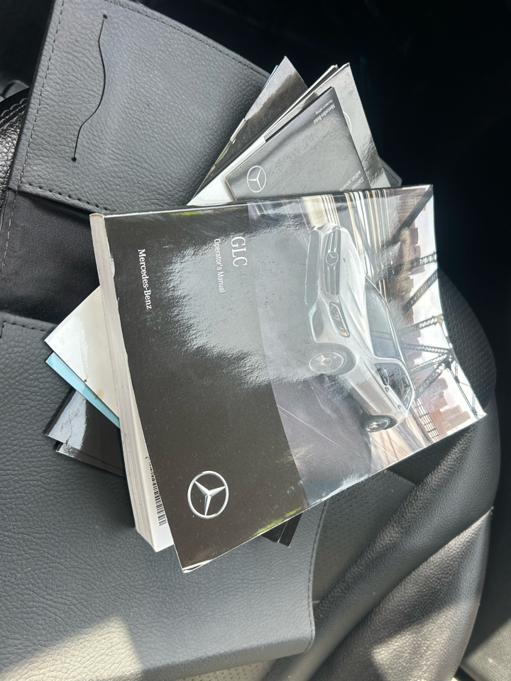 Mercedes-Benz GLC GLC 300 4MATIC SUV 2018