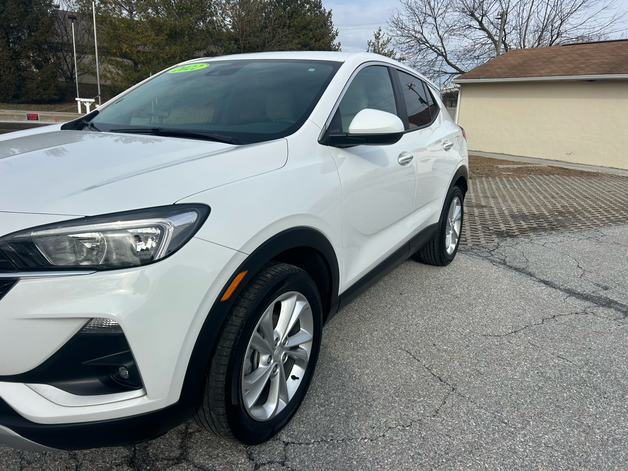 Buick Encore GX FWD 4dr Preferred 2023