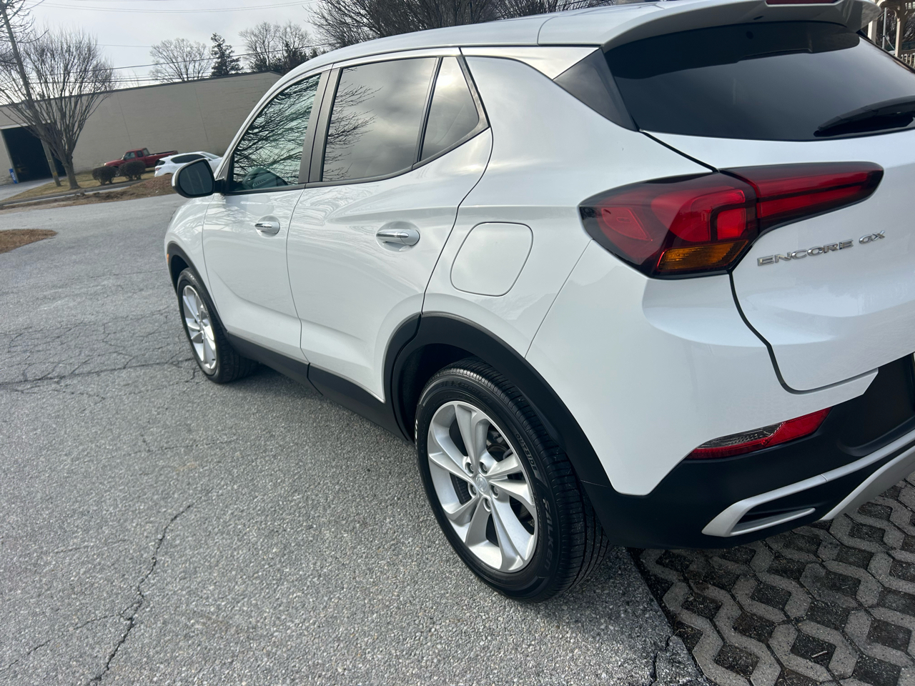 Buick Encore GX FWD 4dr Preferred 2023