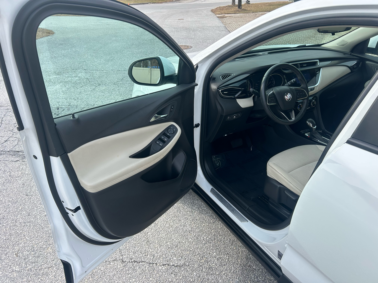 Buick Encore GX FWD 4dr Preferred 2023