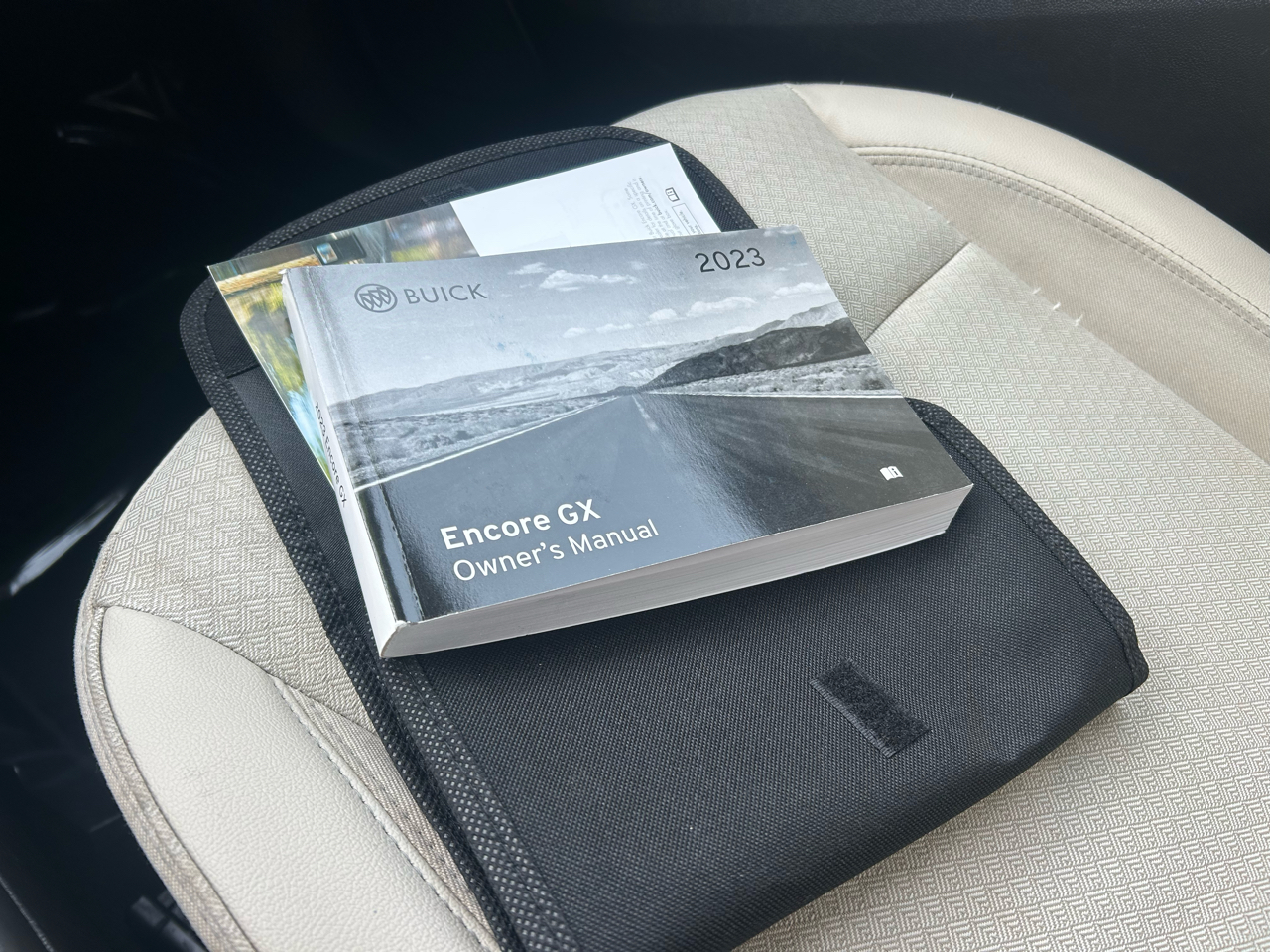 Buick Encore GX FWD 4dr Preferred 2023