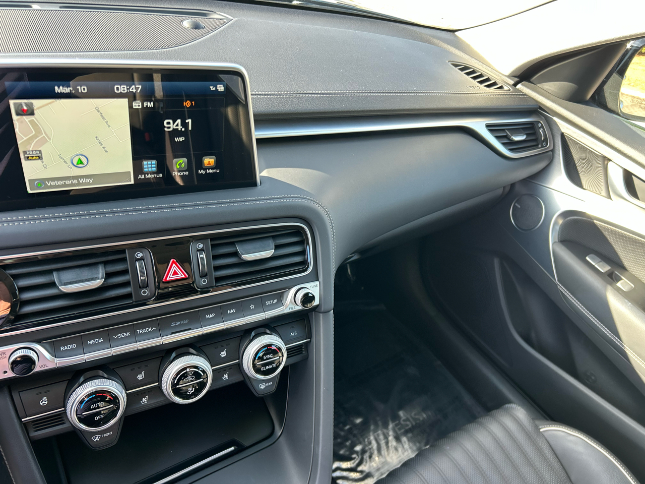 Genesis G70 2.0T Advanced AWD 2019