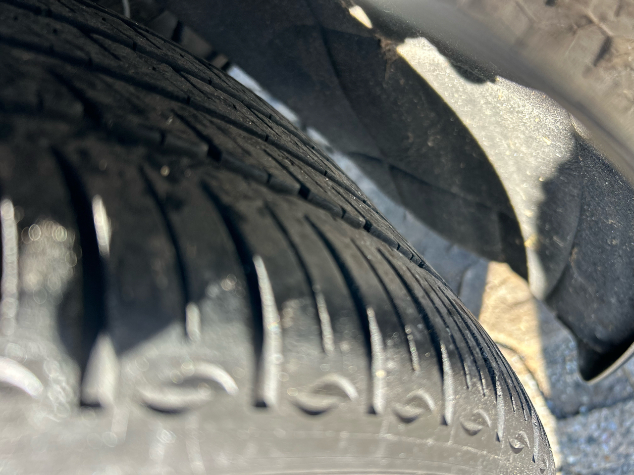 Genesis G70 2.0T Advanced AWD 2019