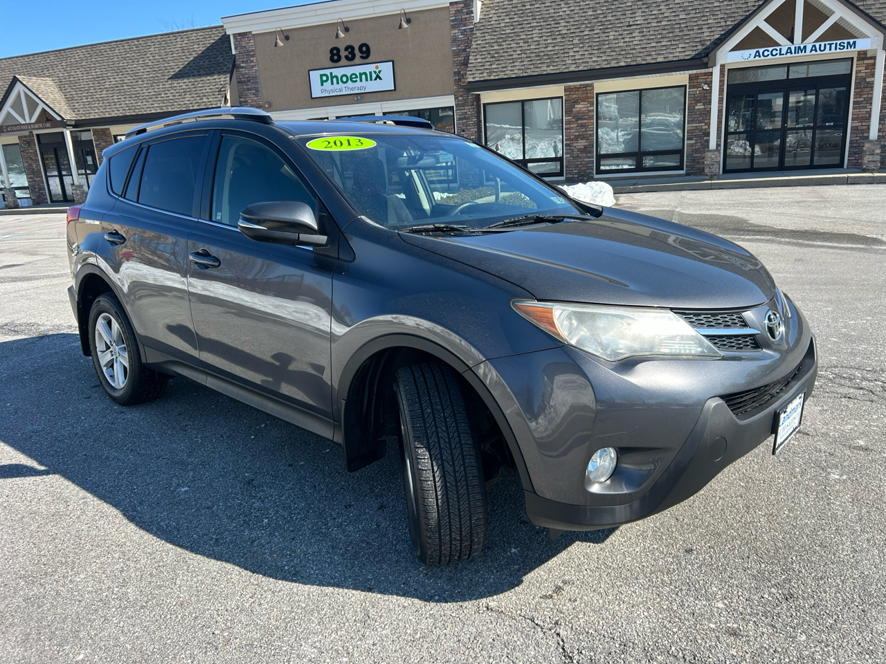 Toyota RAV4 AWD 4dr XLE (Natl) 2013