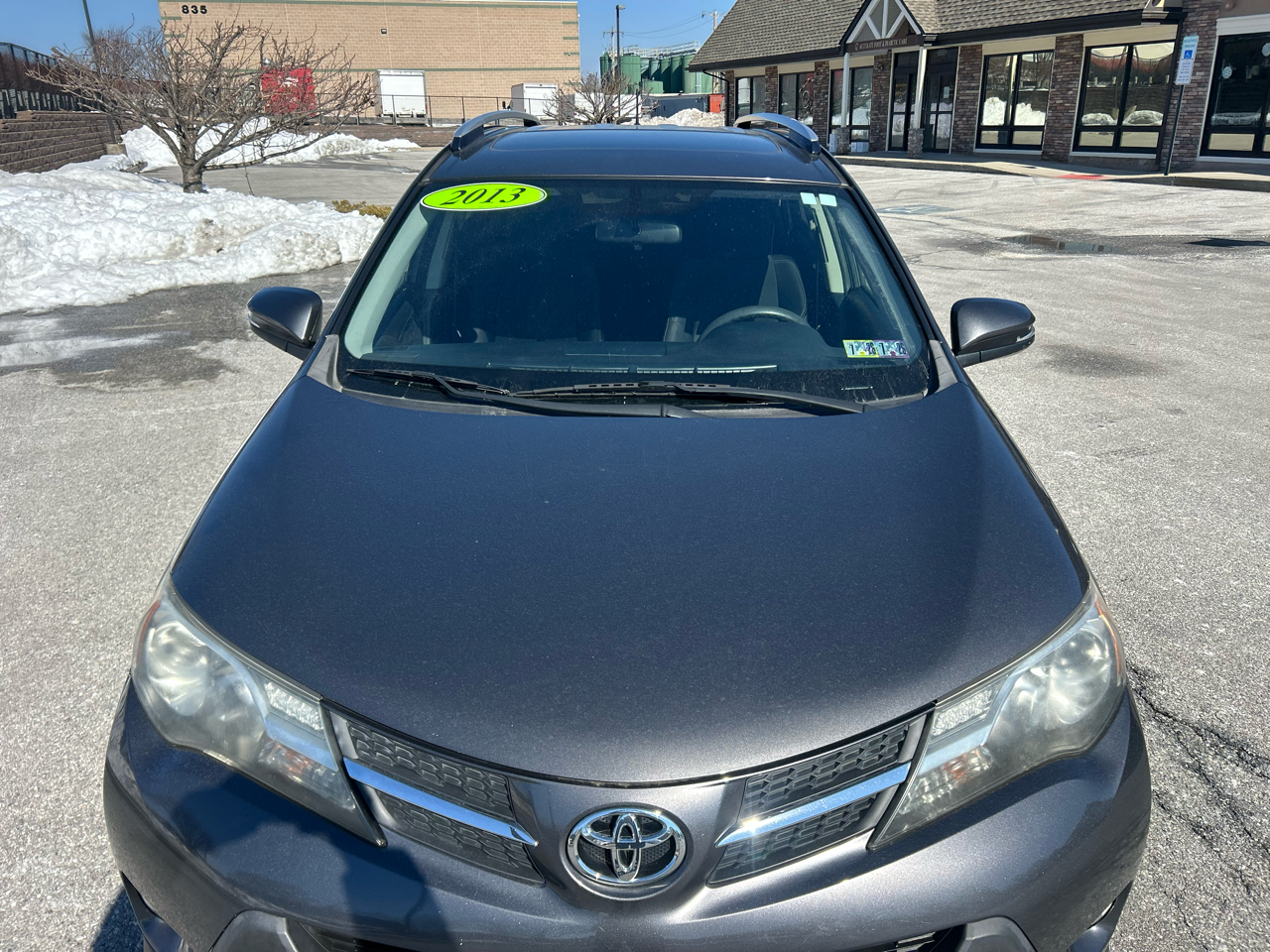 Toyota RAV4 AWD 4dr XLE (Natl) 2013