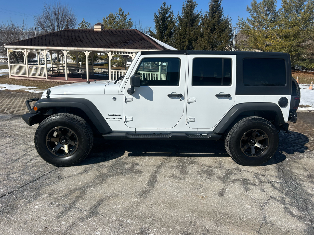 Jeep Wrangler Unlimited 4WD 4dr Sport 2015