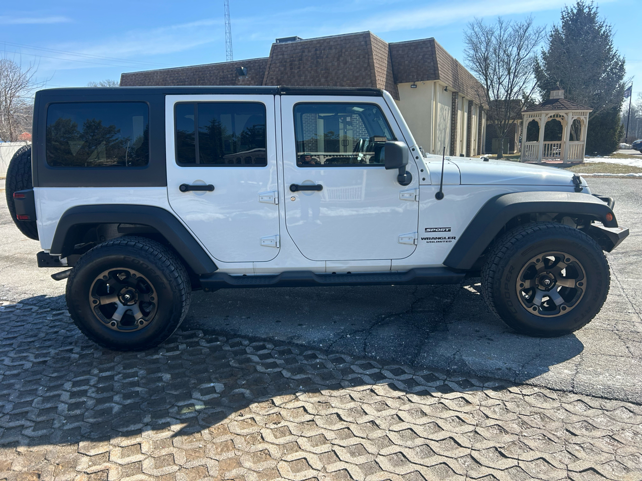 Jeep Wrangler Unlimited 4WD 4dr Sport 2015