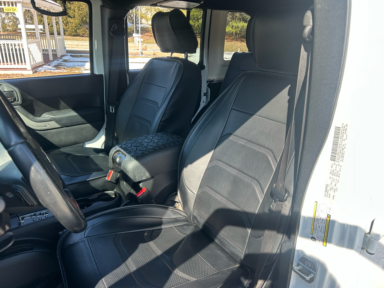 Jeep Wrangler Unlimited 4WD 4dr Sport 2015