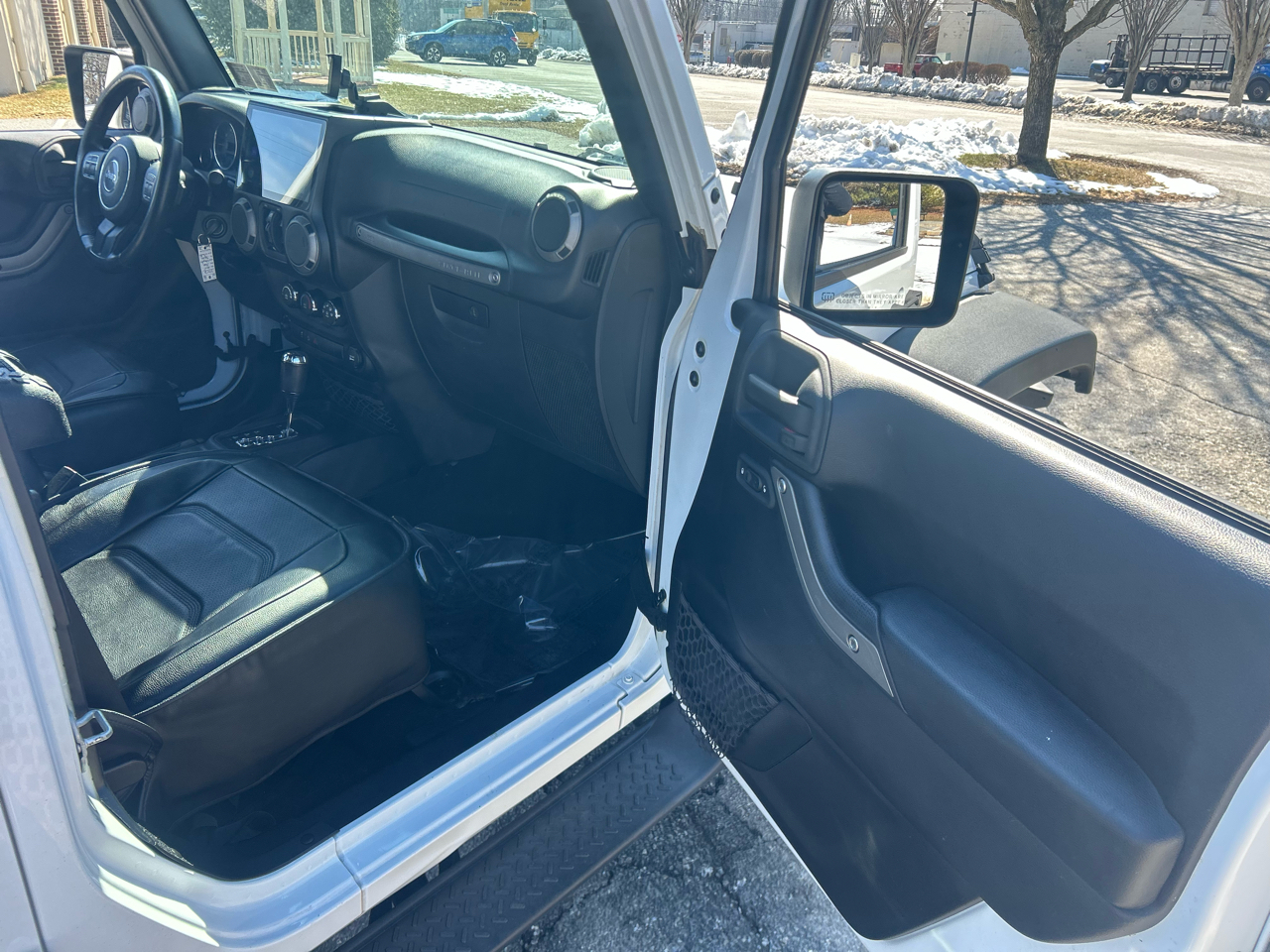 Jeep Wrangler Unlimited 4WD 4dr Sport 2015