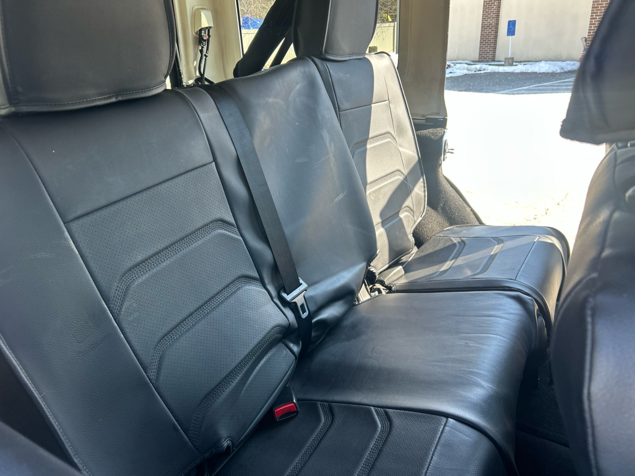 Jeep Wrangler Unlimited 4WD 4dr Sport 2015