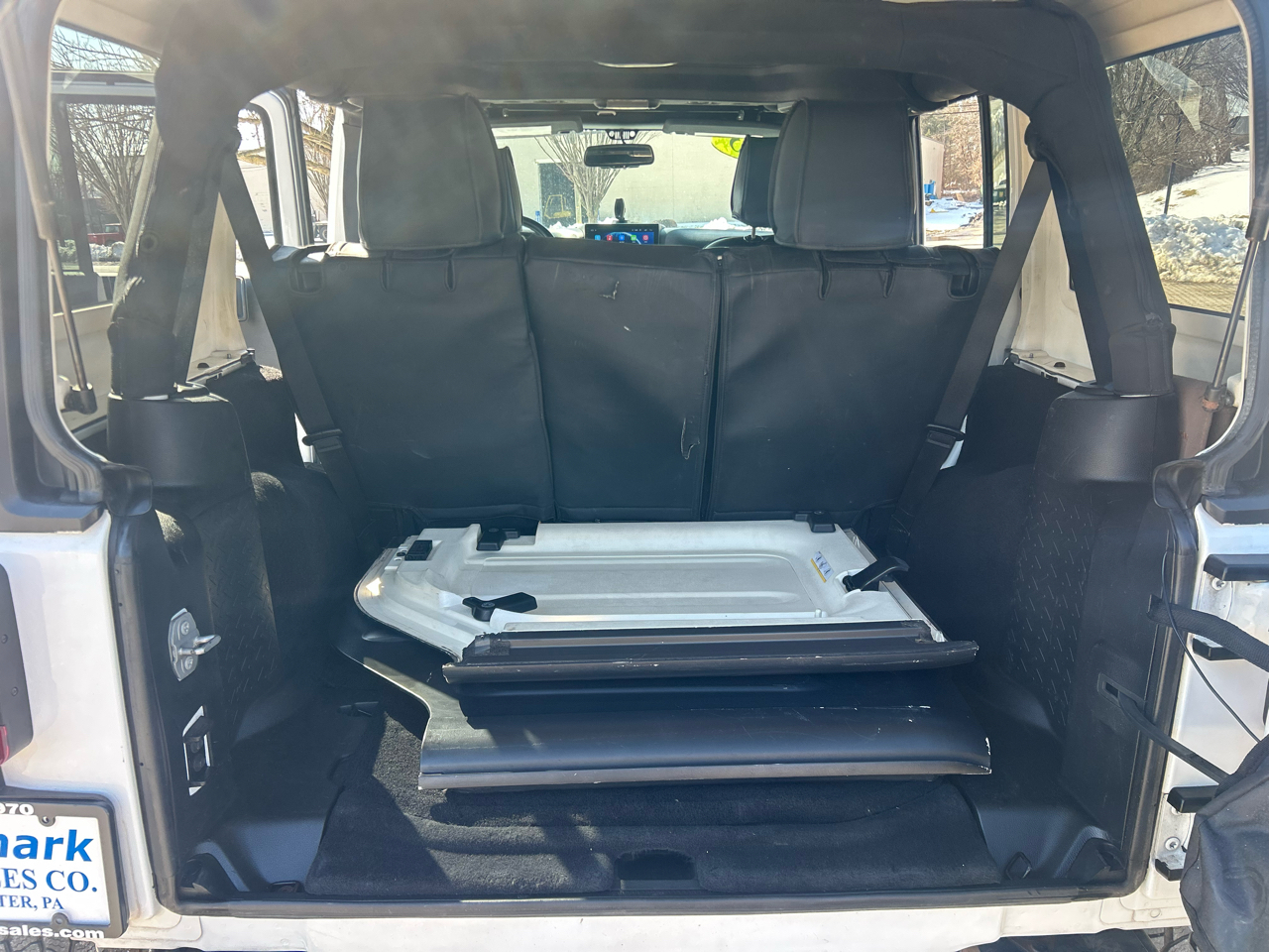 Jeep Wrangler Unlimited 4WD 4dr Sport 2015