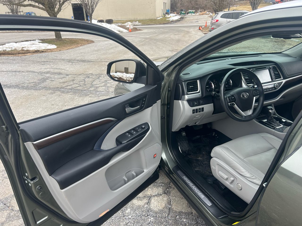 Toyota Highlander AWD 4dr V6 Limited (Natl) 2016