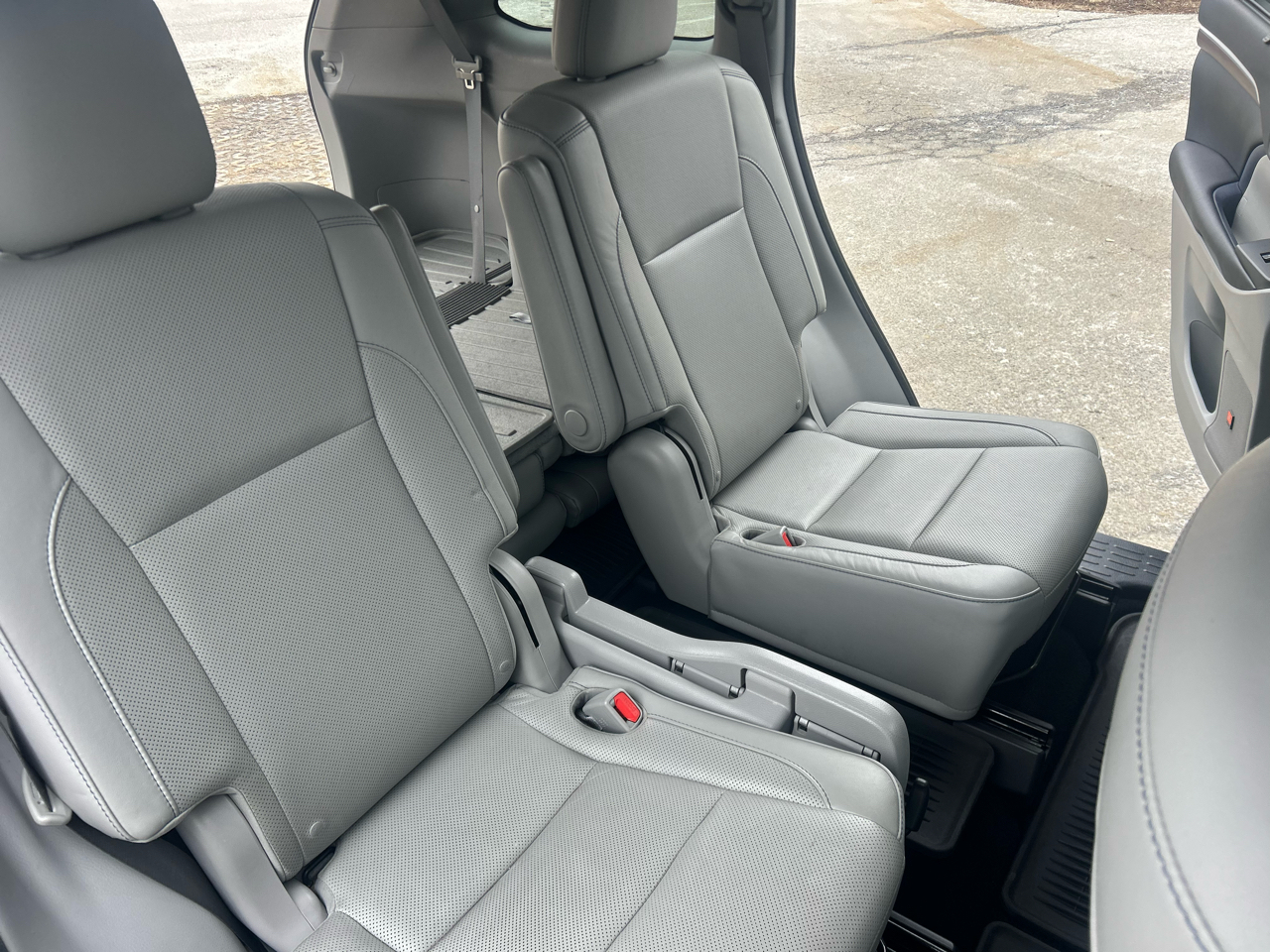 Toyota Highlander AWD 4dr V6 Limited (Natl) 2016