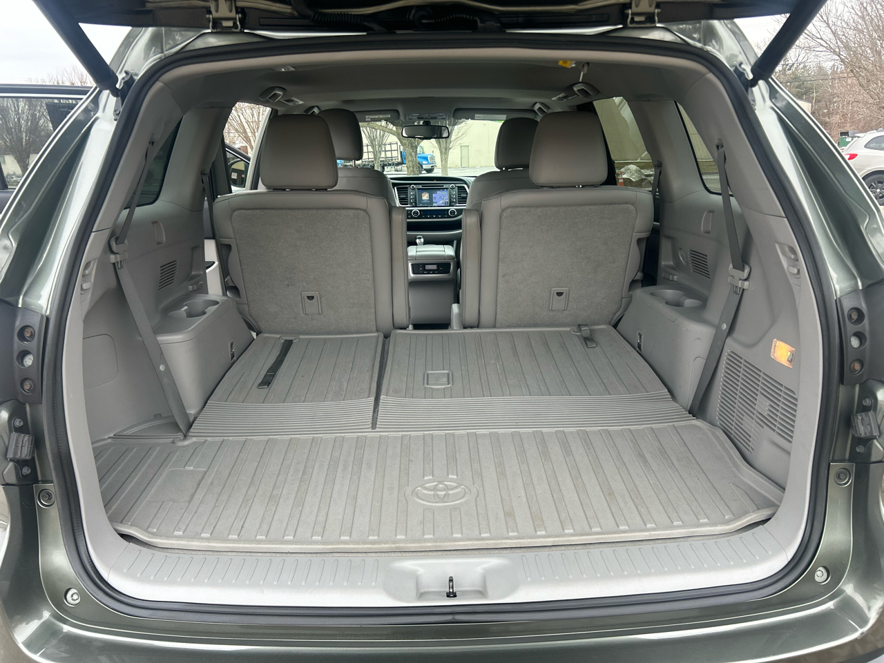 Toyota Highlander AWD 4dr V6 Limited (Natl) 2016