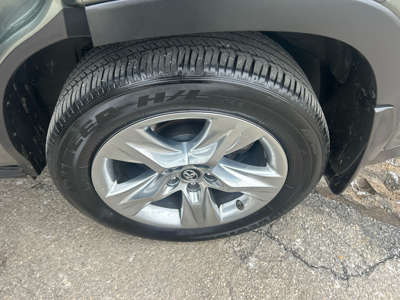 Toyota Highlander AWD 4dr V6 Limited (Natl) 2016