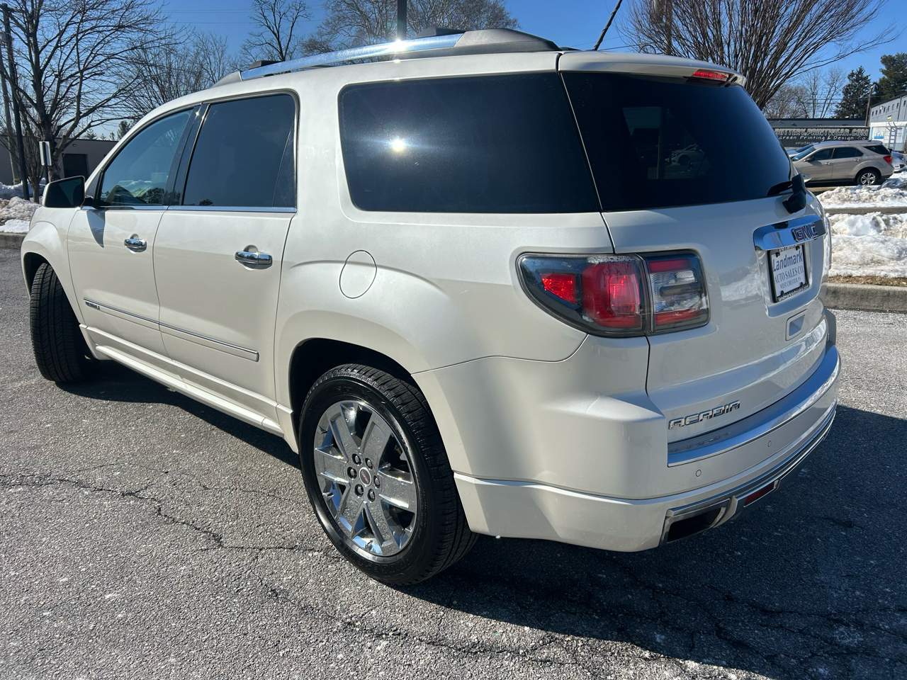 GMC Acadia AWD 4dr Denali 2014