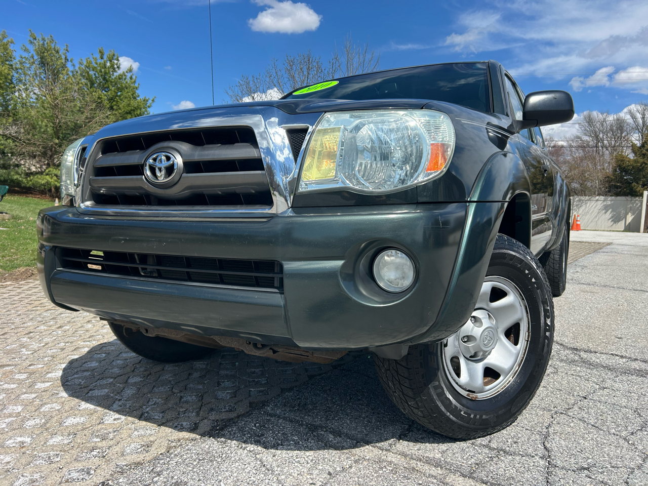 Toyota Tacoma 2WD Access V6 AT PreRunner (Natl) 2010