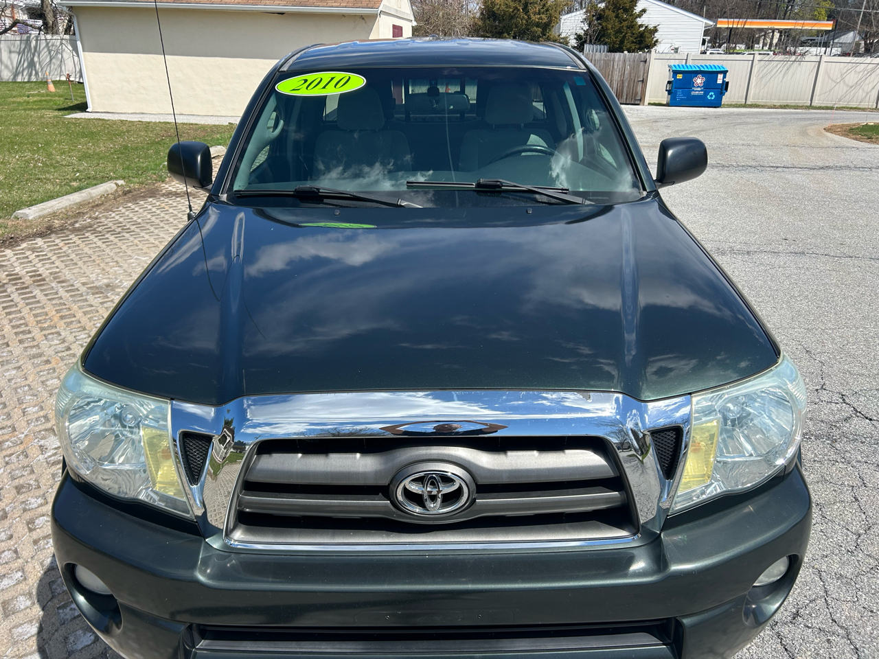 Toyota Tacoma 2WD Access V6 AT PreRunner (Natl) 2010