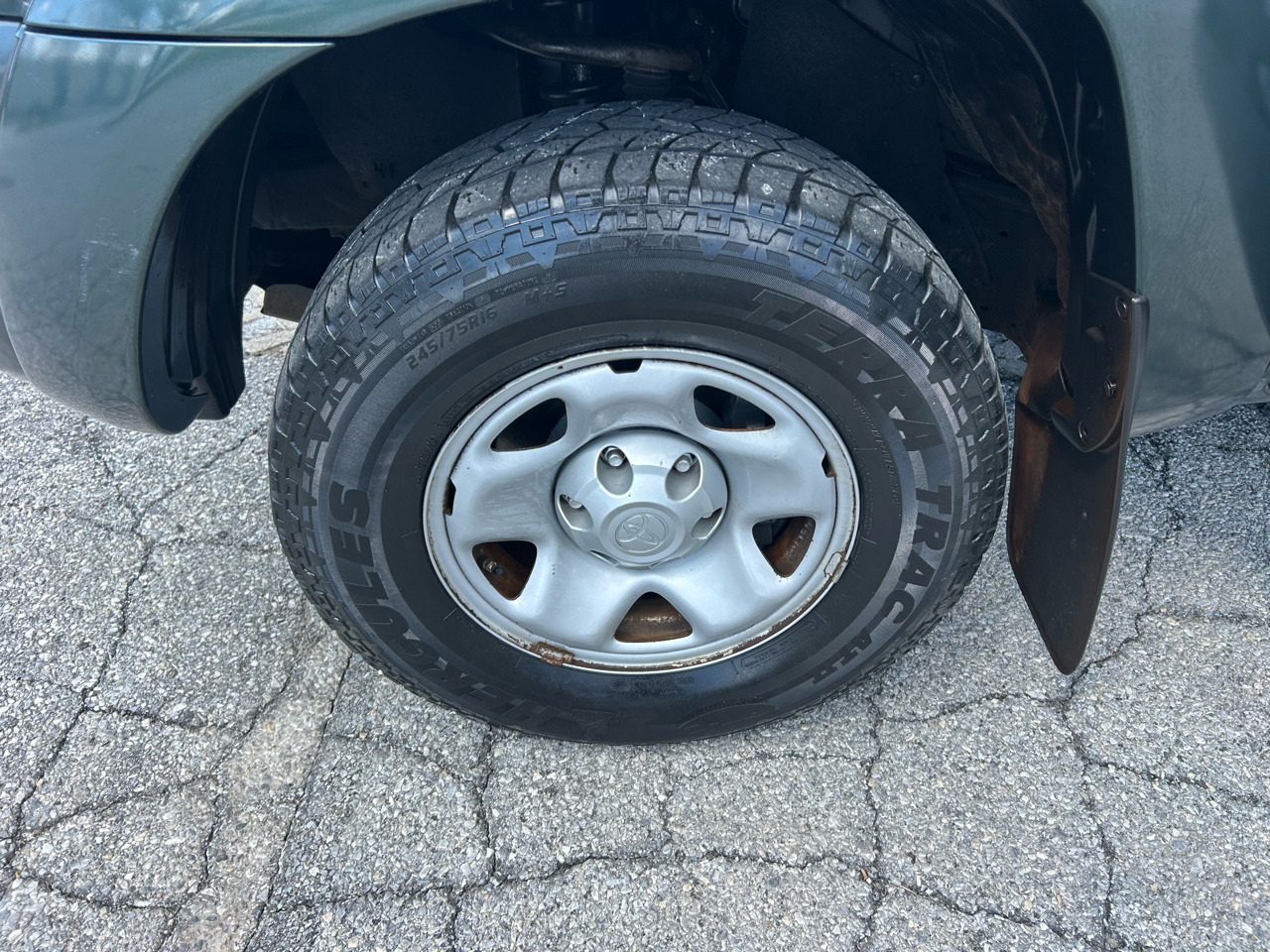 Toyota Tacoma 2WD Access V6 AT PreRunner (Natl) 2010