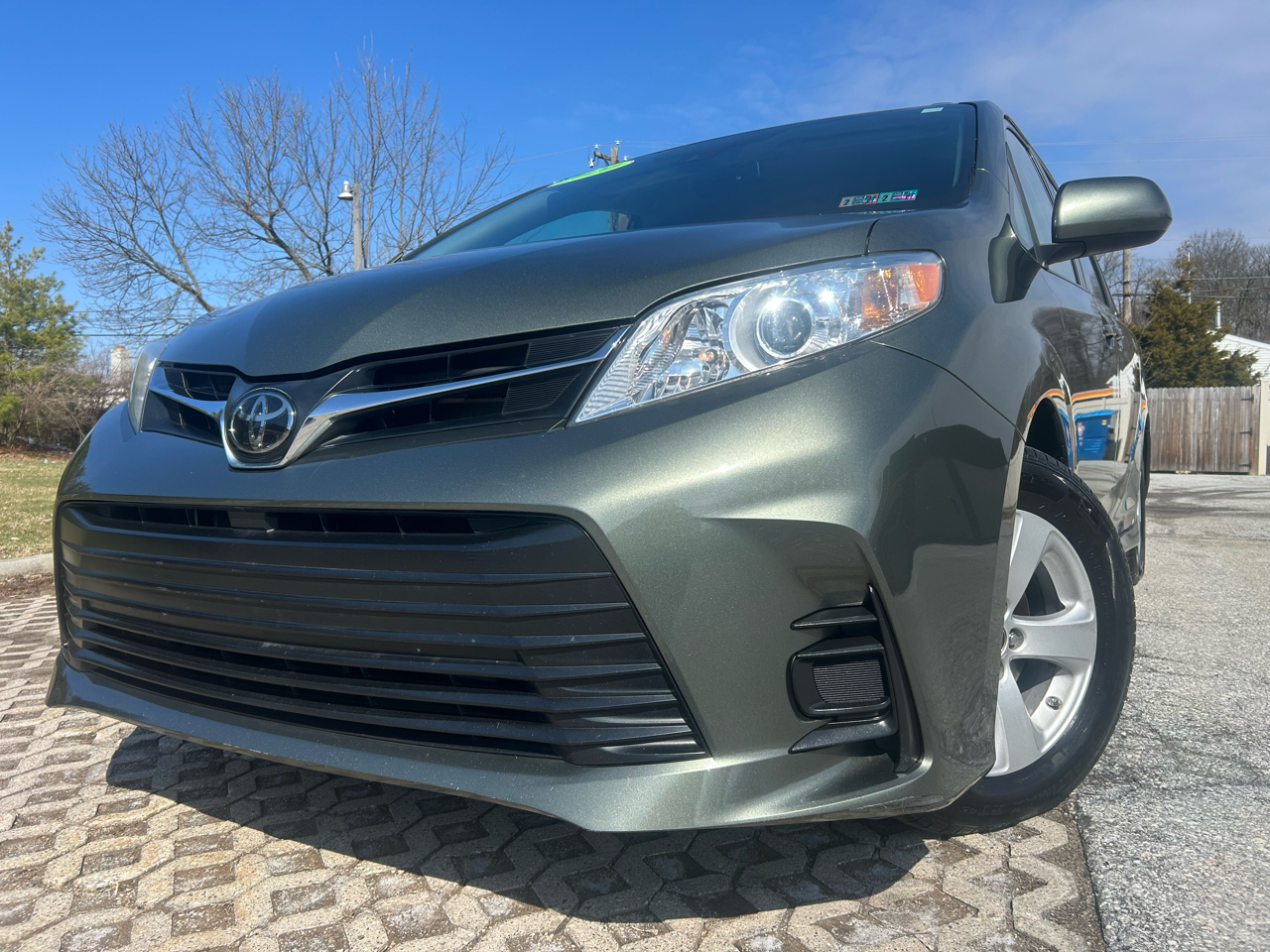 Toyota Sienna LE Auto Access Seat FWD 7-Passenger (Natl) 2020