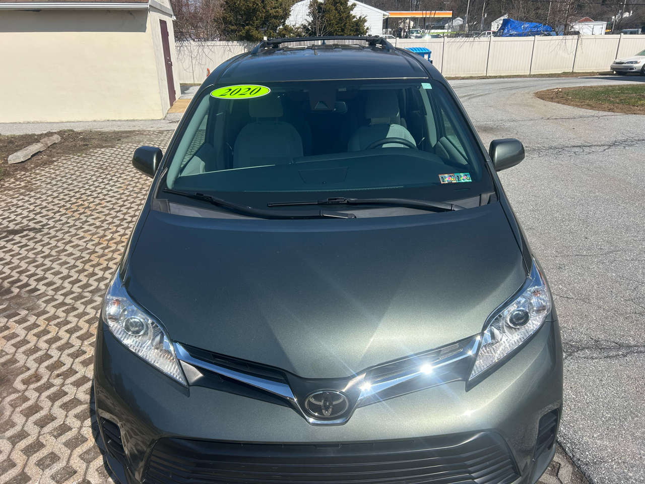Toyota Sienna LE Auto Access Seat FWD 7-Passenger (Natl) 2020