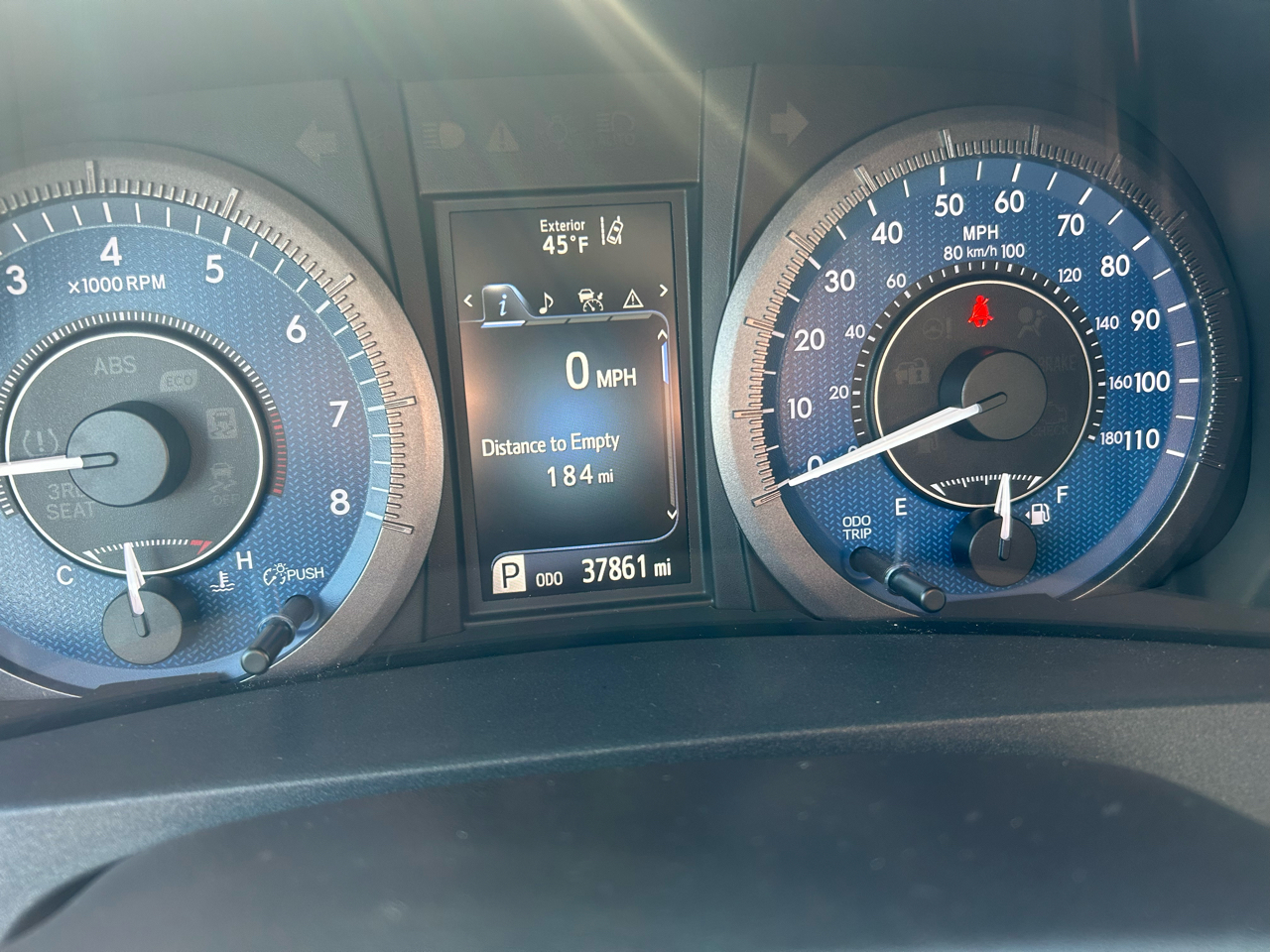 Toyota Sienna LE Auto Access Seat FWD 7-Passenger (Natl) 2020