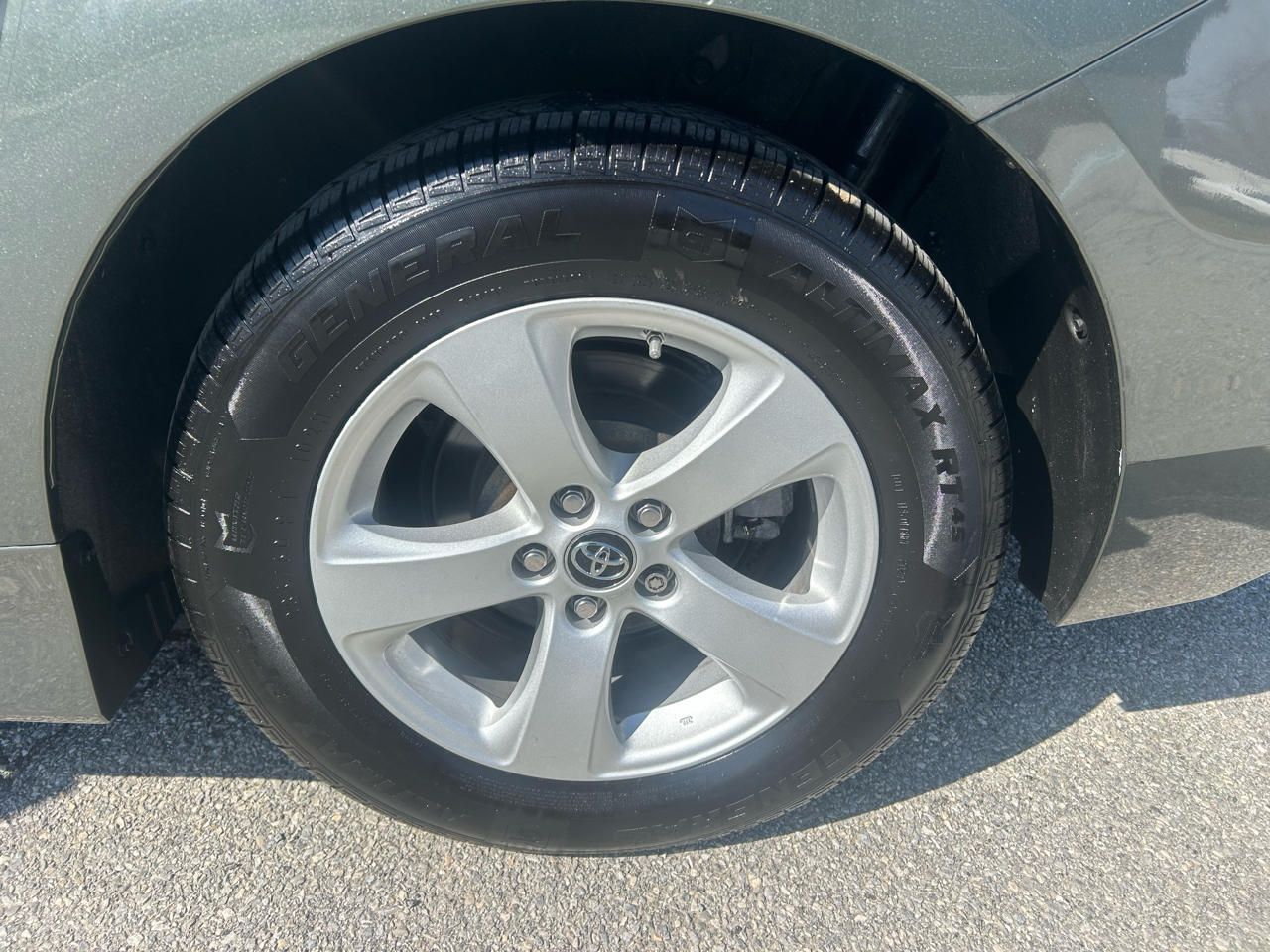 Toyota Sienna LE Auto Access Seat FWD 7-Passenger (Natl) 2020