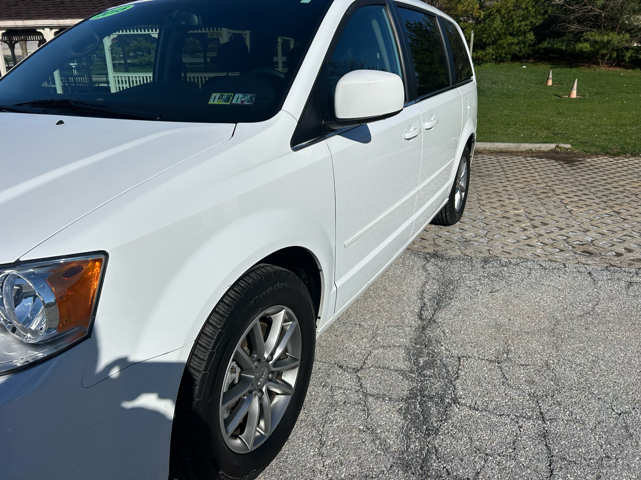 Dodge Grand Caravan 4dr Wgn SXT Plus 2015