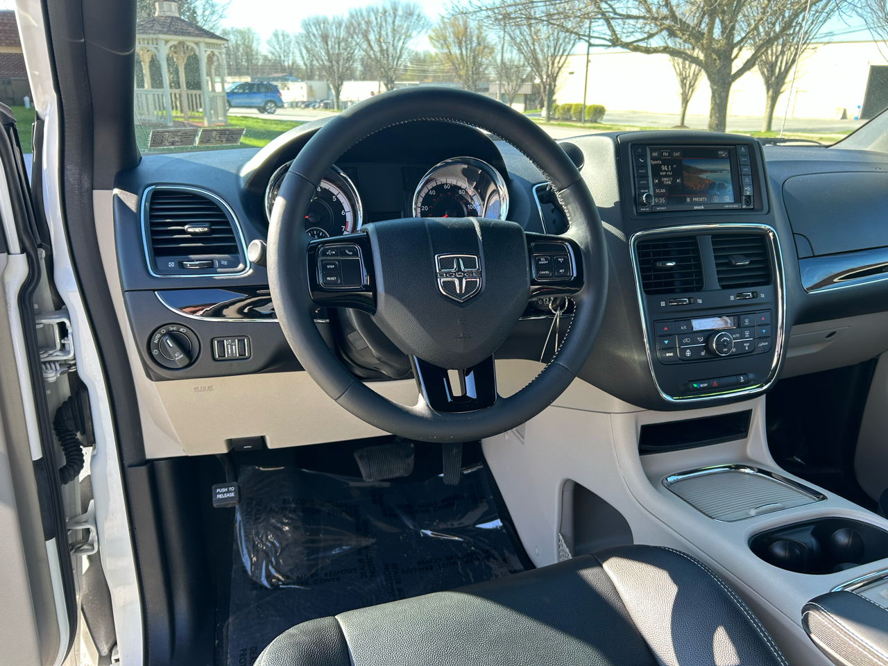 Dodge Grand Caravan 4dr Wgn SXT Plus 2015