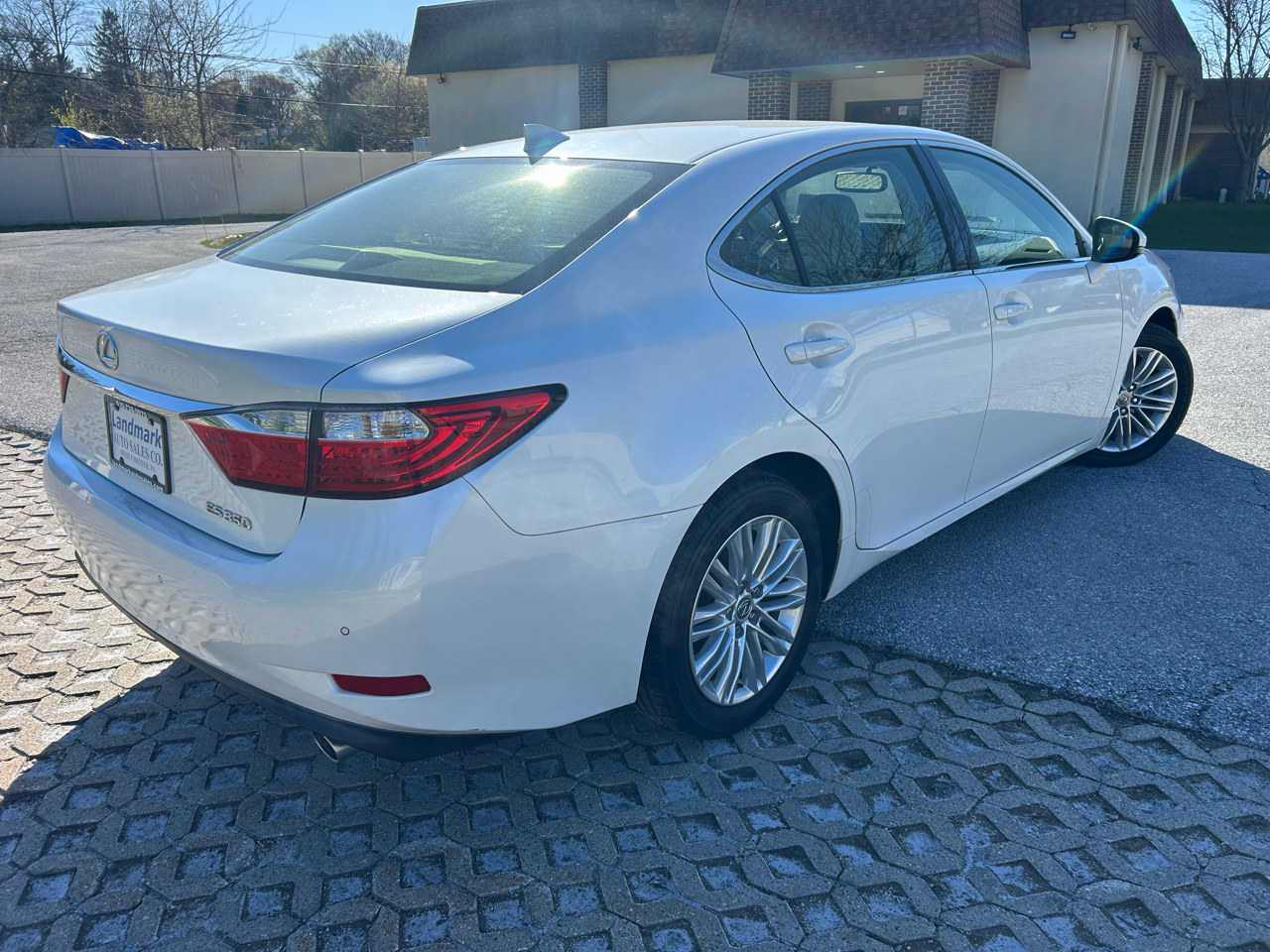Lexus ES 350 4dr Sdn 2015