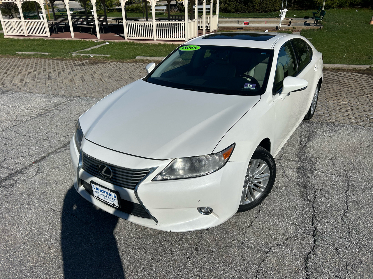 Lexus ES 350 4dr Sdn 2015