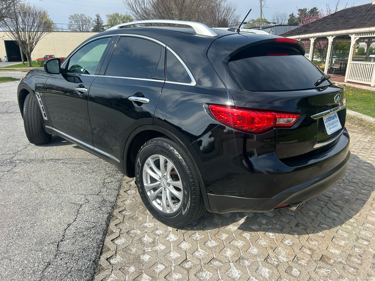 Infiniti QX70 AWD 4dr 2015