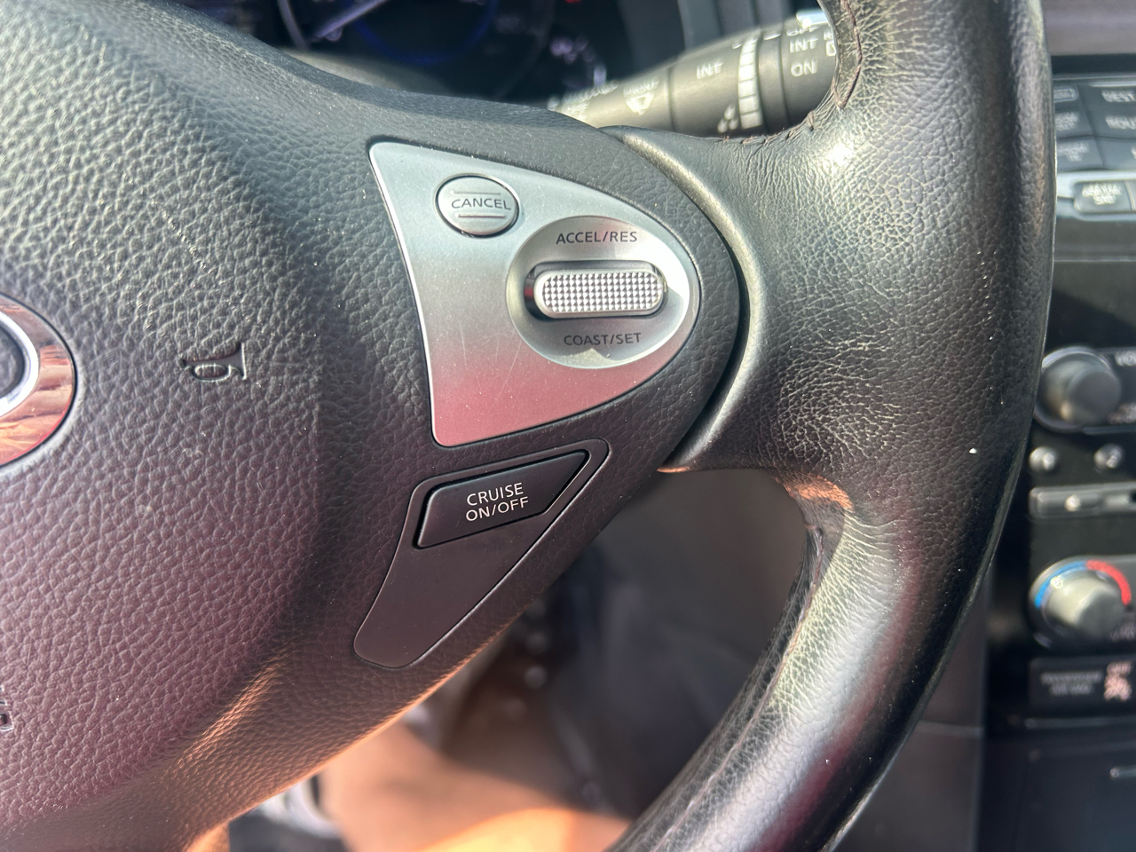 Infiniti QX70 AWD 4dr 2015