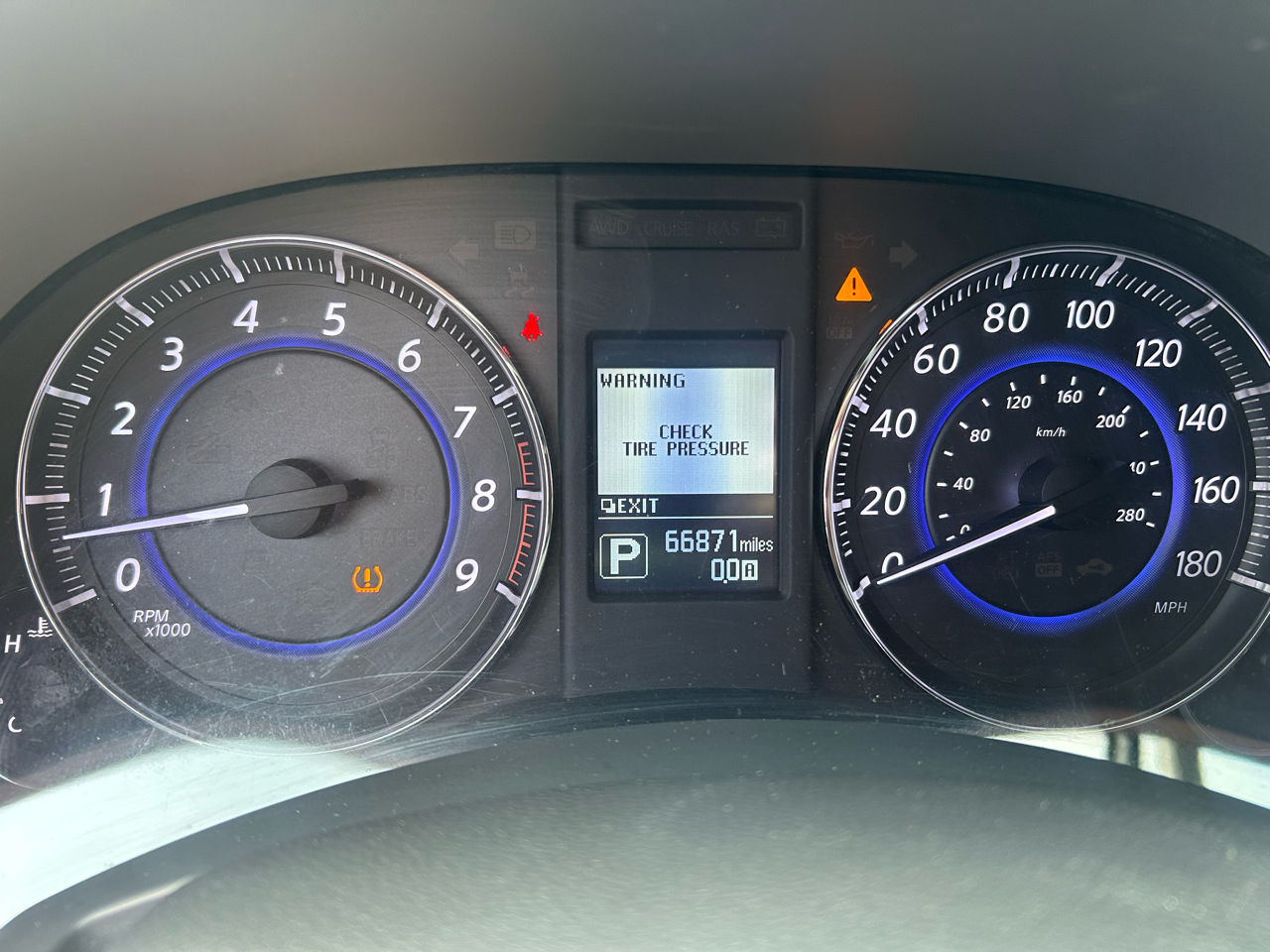 Infiniti QX70 AWD 4dr 2015