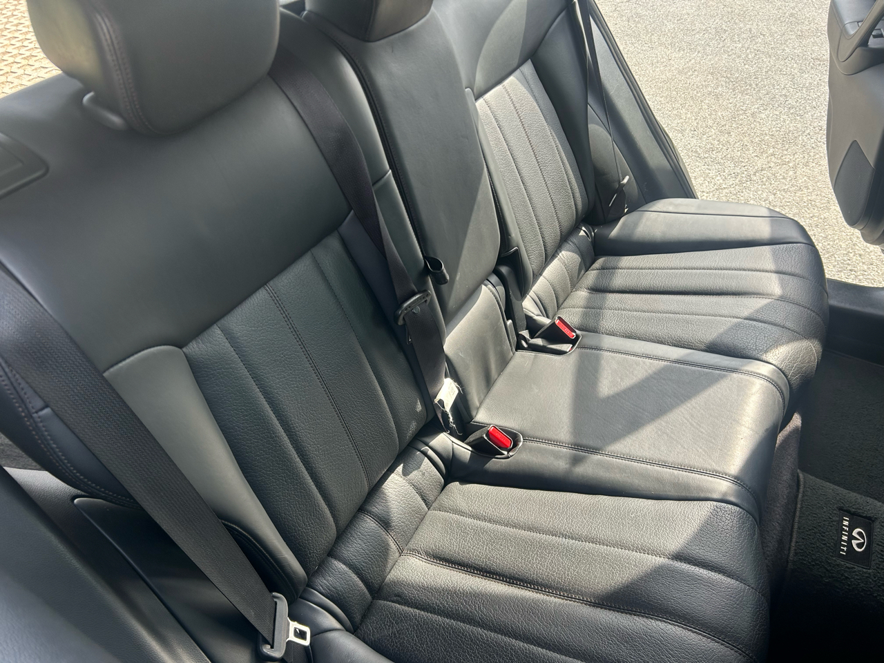 Infiniti QX70 AWD 4dr 2015