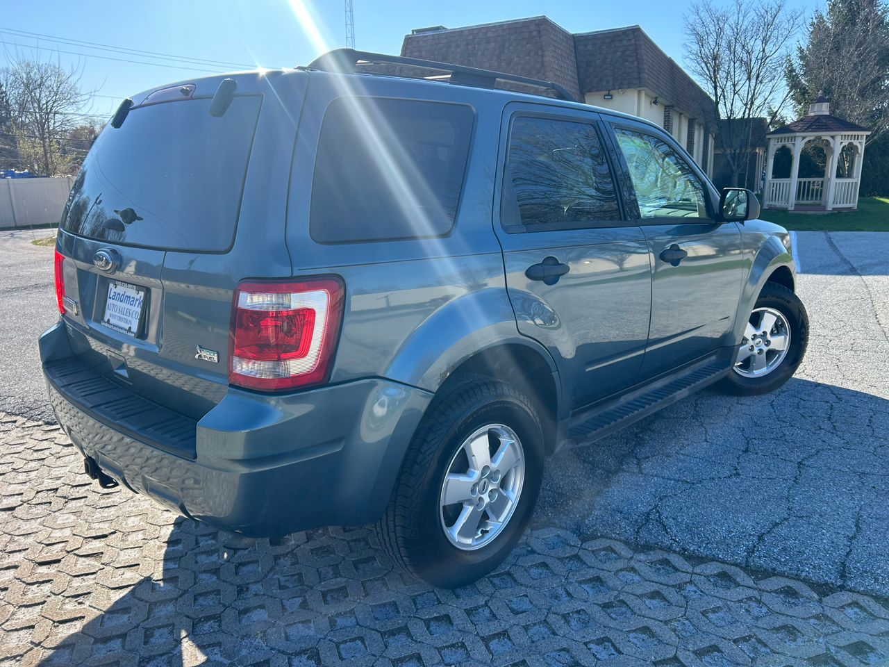 Ford Escape 4WD 4dr XLT 2012