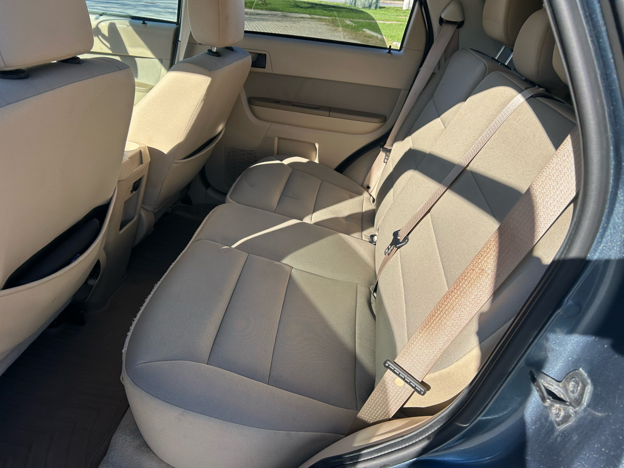 Ford Escape 4WD 4dr XLT 2012