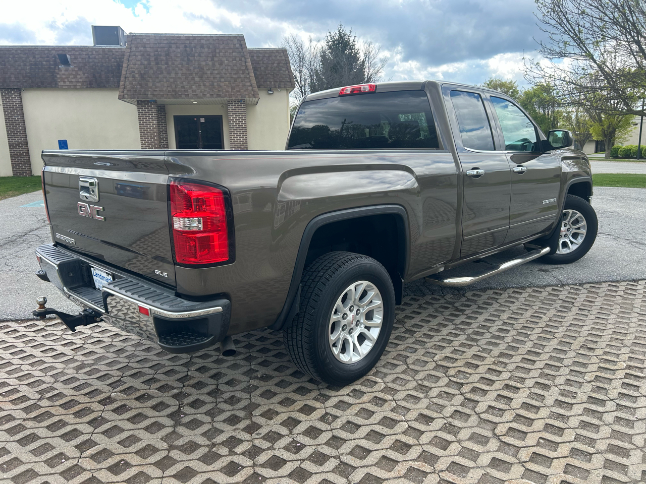 GMC Sierra 1500 2WD Double Cab 143.5" SLE 2014
