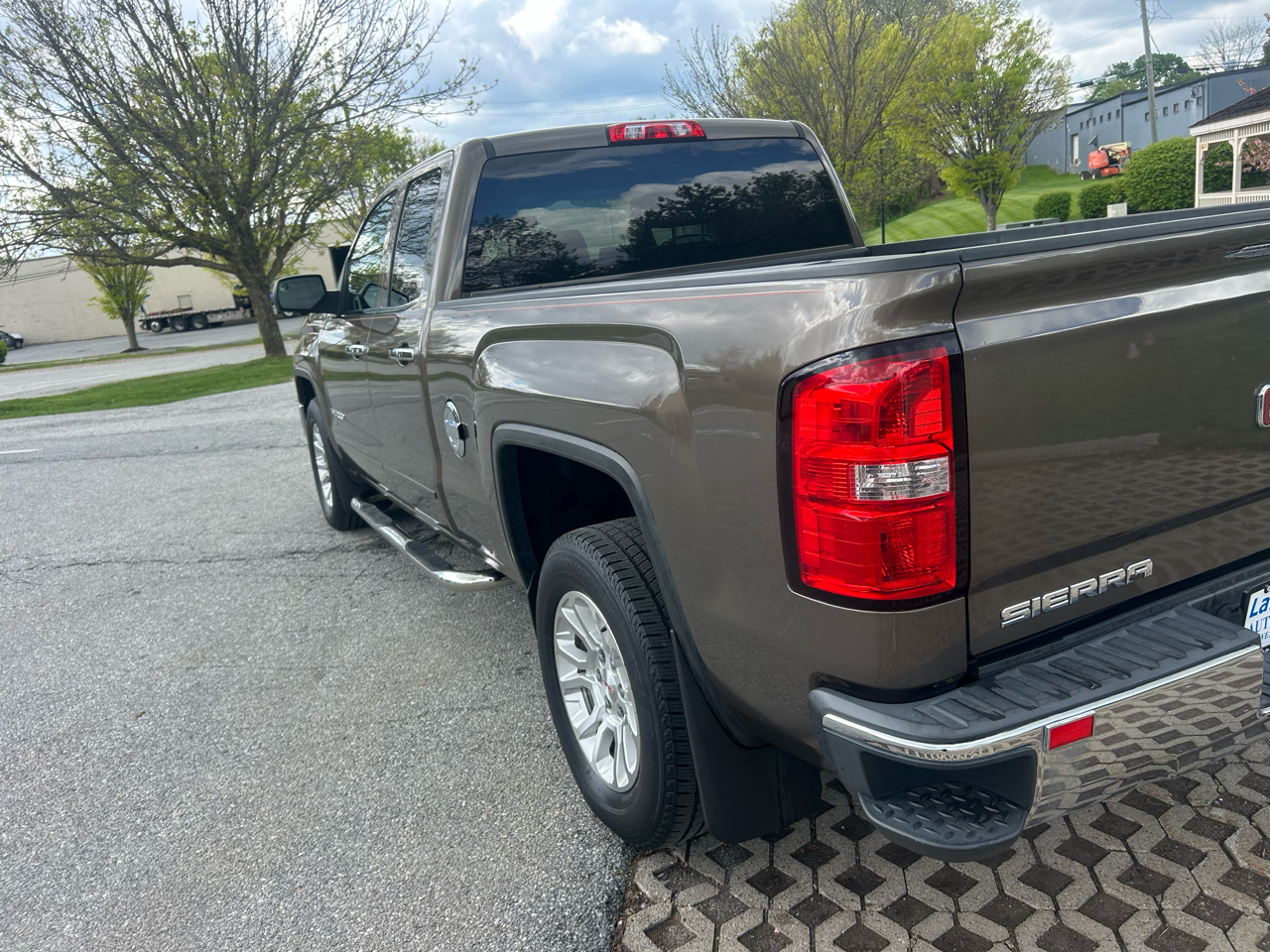 GMC Sierra 1500 2WD Double Cab 143.5" SLE 2014
