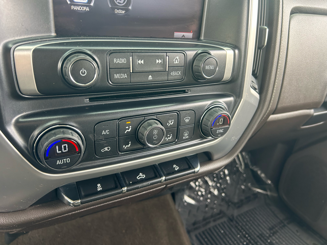 GMC Sierra 1500 2WD Double Cab 143.5" SLE 2014