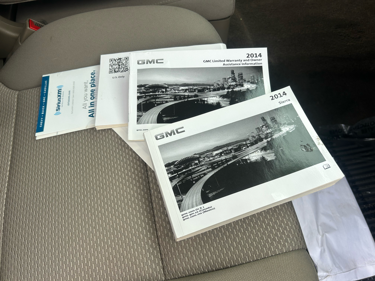 GMC Sierra 1500 2WD Double Cab 143.5" SLE 2014