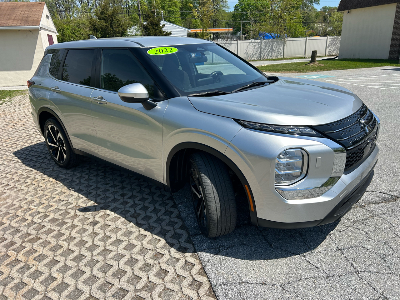 Mitsubishi Outlander ES S-AWC 2022