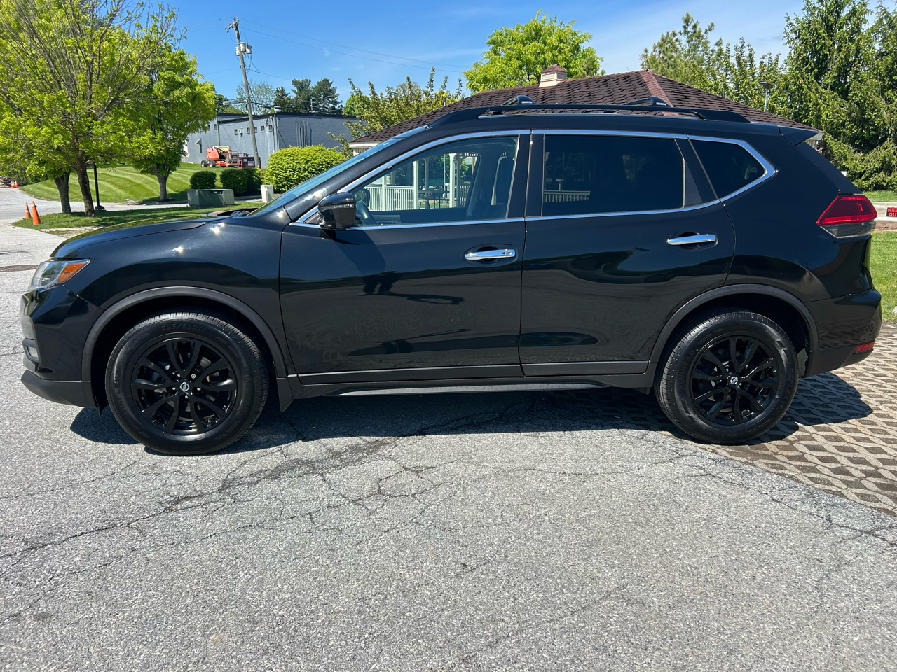 Nissan Rogue AWD SV 2018