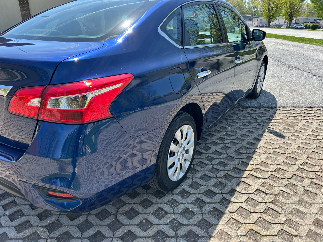 Nissan Sentra S CVT 2019