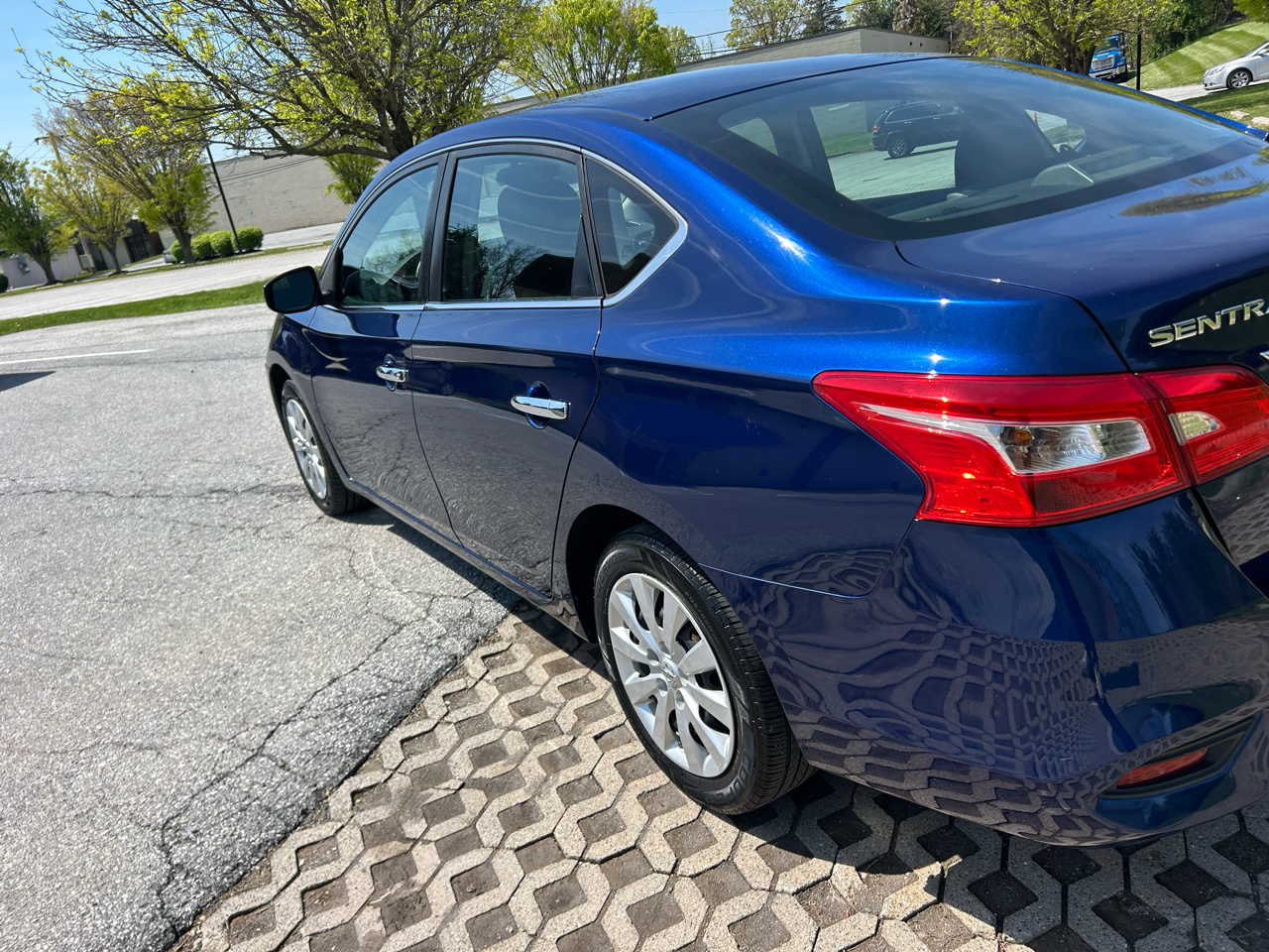 Nissan Sentra S CVT 2019