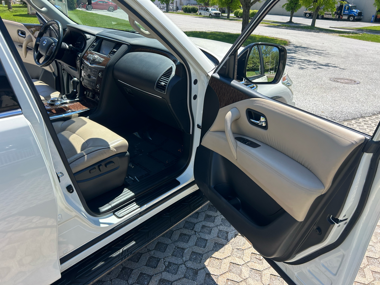 Nissan Armada 4x4 Platinum 2018