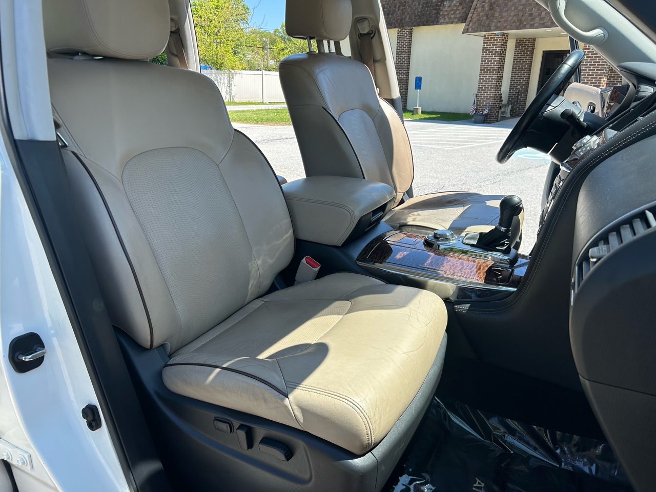Nissan Armada 4x4 Platinum 2018
