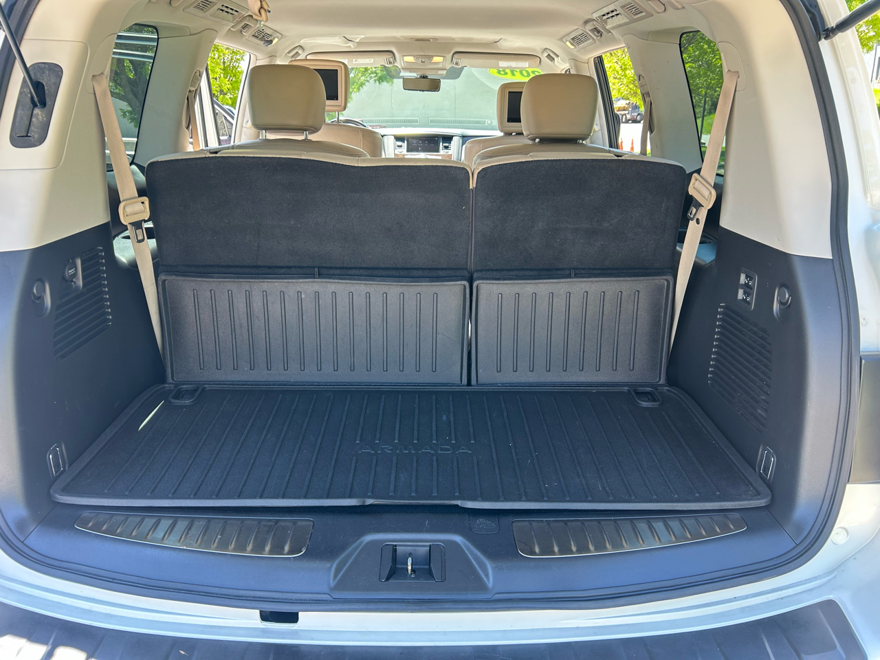 Nissan Armada 4x4 Platinum 2018